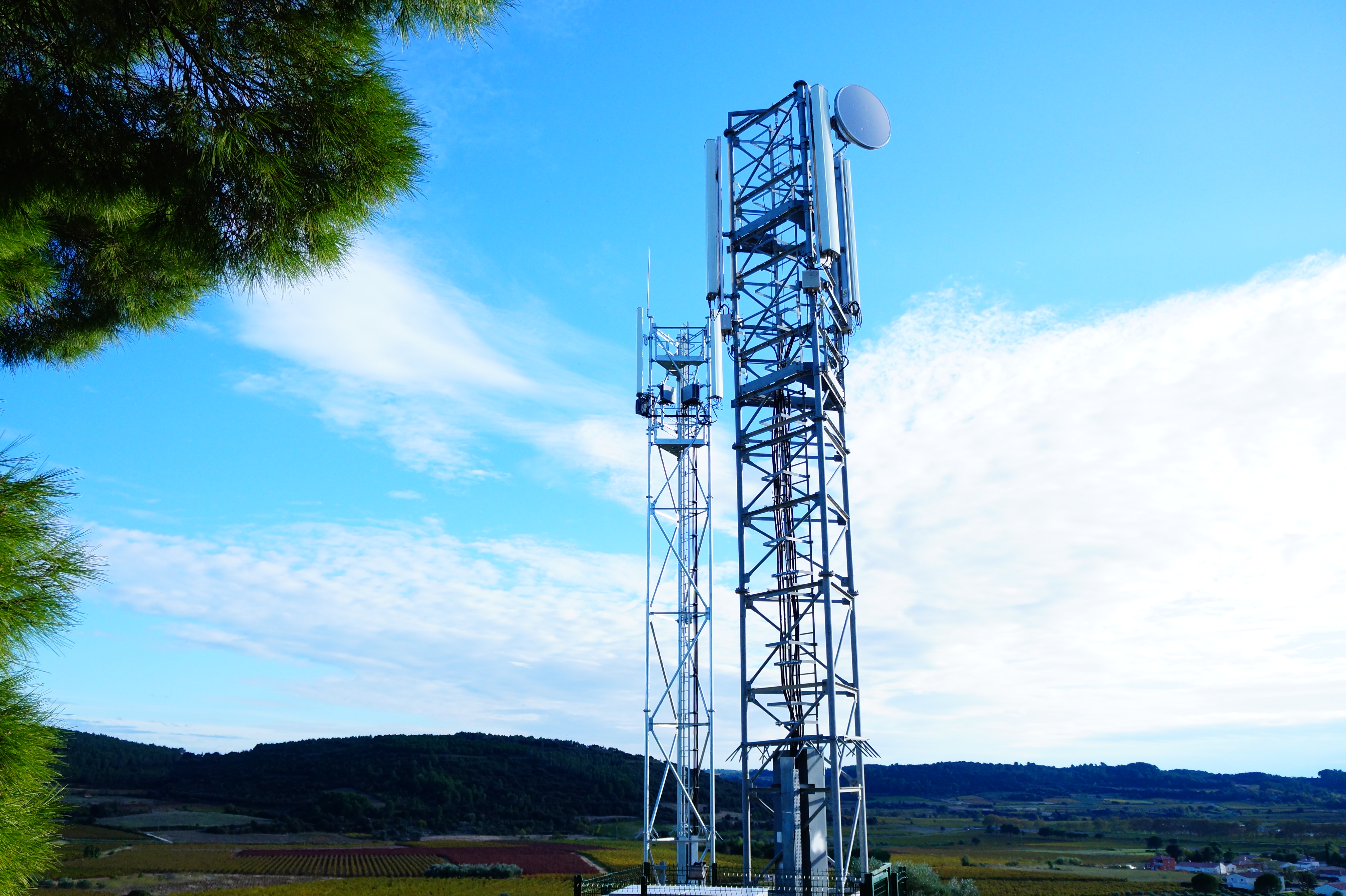 SFR : polémique autour de l'implantation d'une antenne 4G de 32 mètres à  Mecquignies