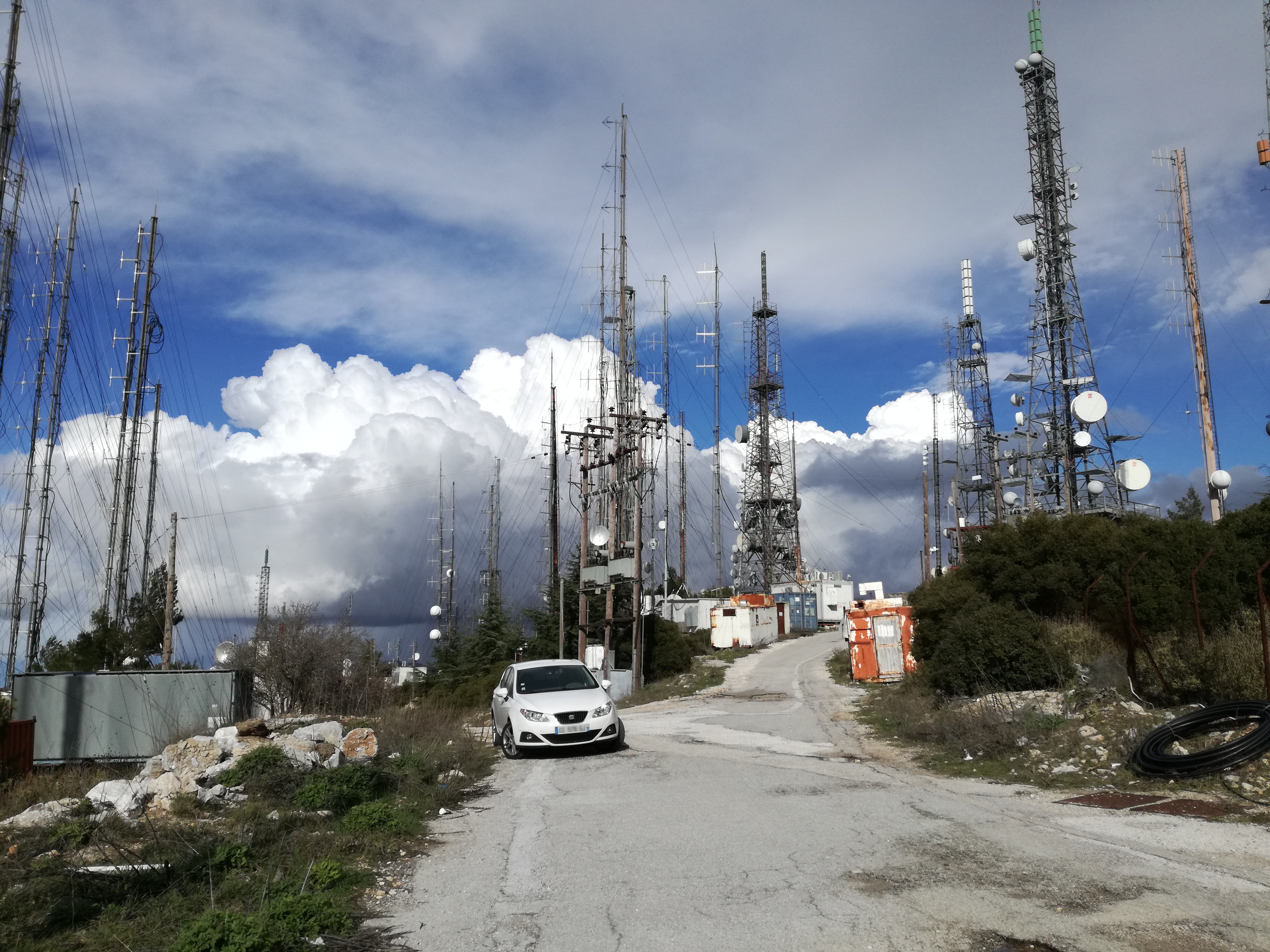 Greece - FM / TV Antennas & Cell Tower - Hymettus ( Athens )